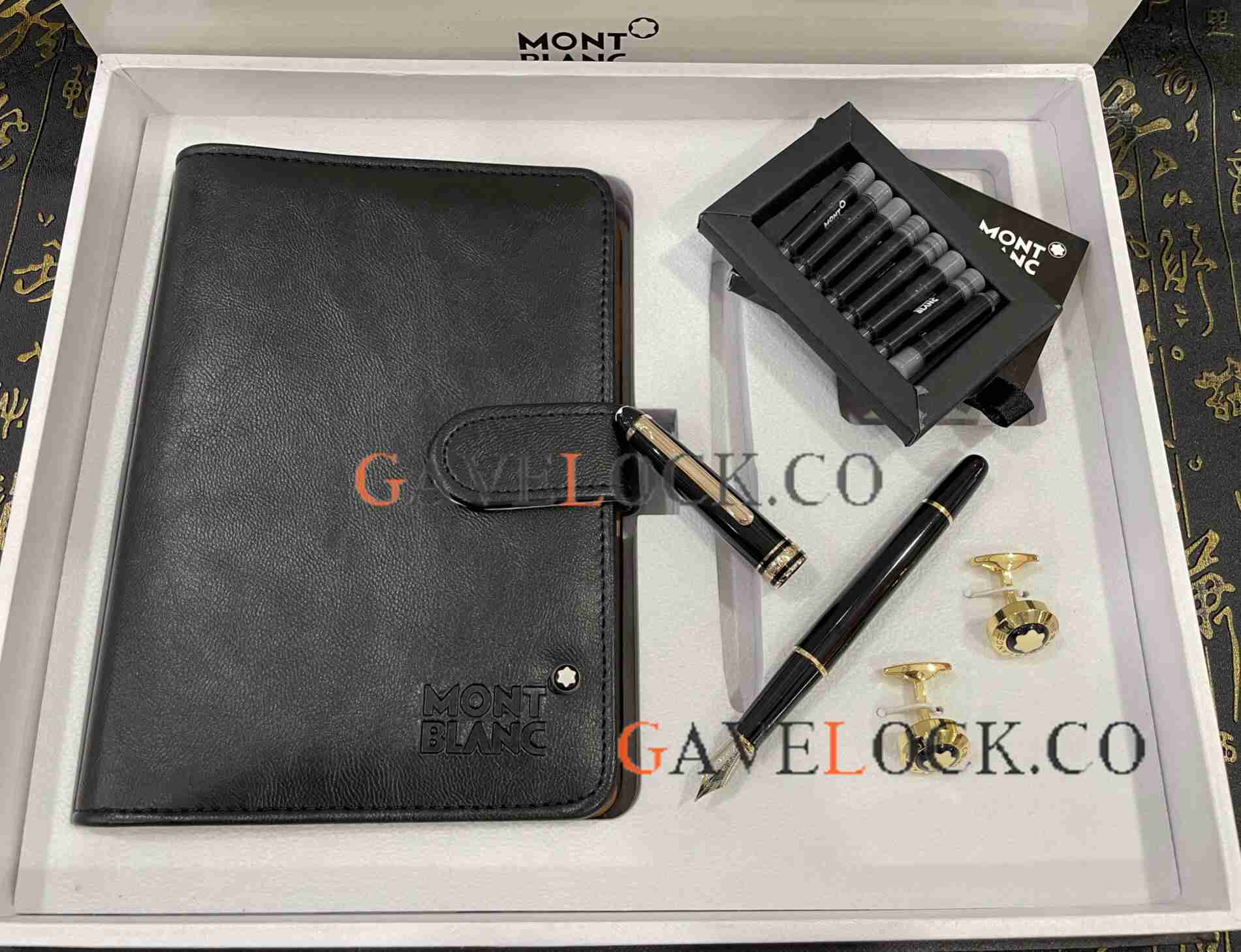 Top Quality Mont Blanc Meisterstuck Fountain, Ink refills, Notebook and Cufflink Set